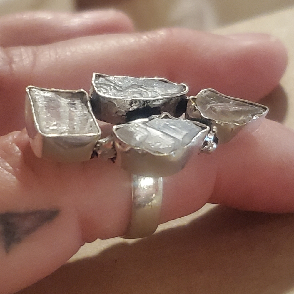 Unique Ring with Moonstone Gems Bezel Set into 925 Stamped Sterling Silver - Picture 10 of 11